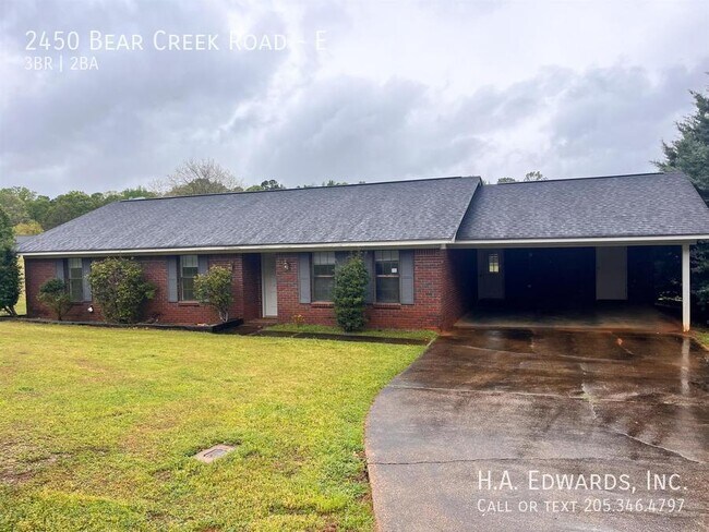 Foto del edificio - 2450 Bear Creek Rd E