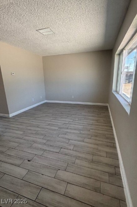 Building Photo - 718 W Wilson Ave