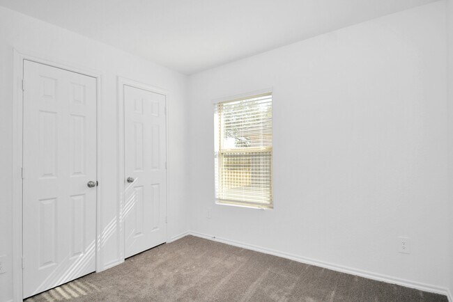 Foto del edificio - 32511 Orchard Haze Dr