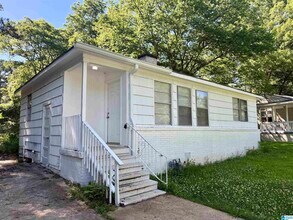 Building Photo - 628 Annie Laura Dr