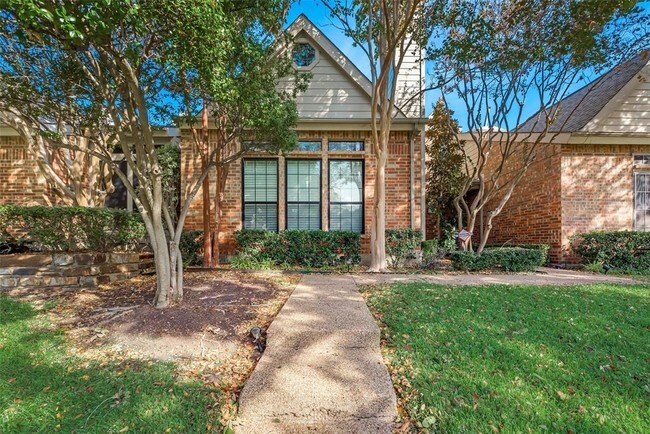 Building Photo - 2516 Stanford Ct