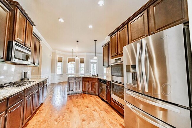 Photo - 200 Sunnybrook Ln House