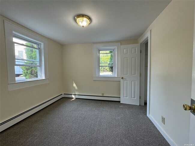 Foto del edificio - 126 Oakland Ave