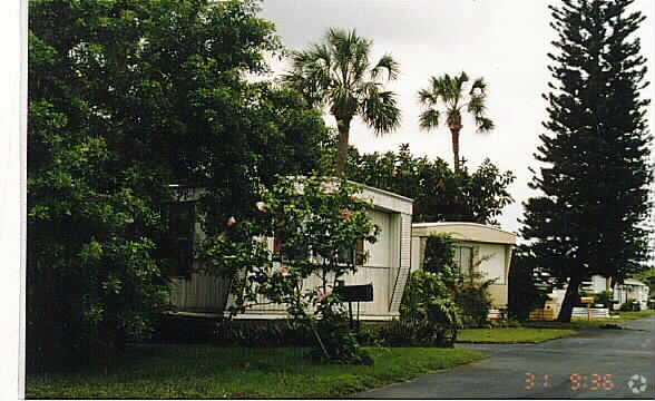 Foto del edificio - Holland Mobile Home Park