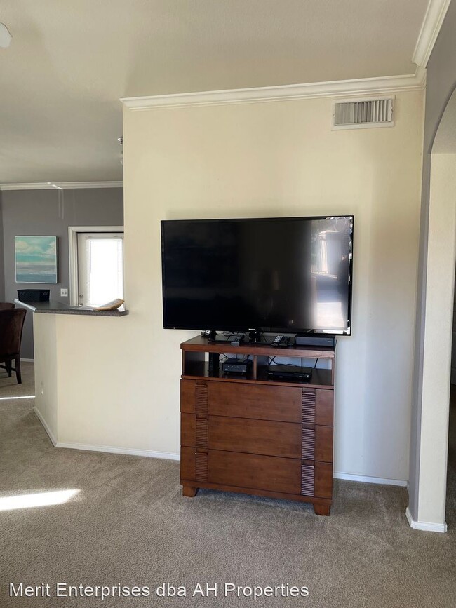 Foto del edificio - 2 br, 2 bath House - 1941 S PIERPONT DR #1008