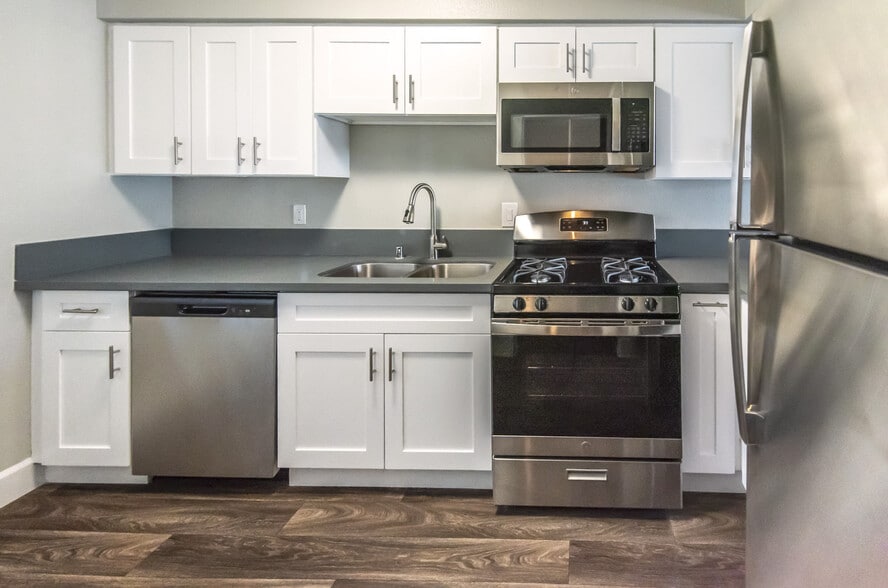 The Modern Apartments