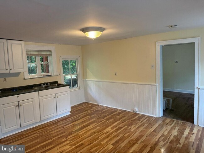 Foto del edificio - 619 S Cameron St