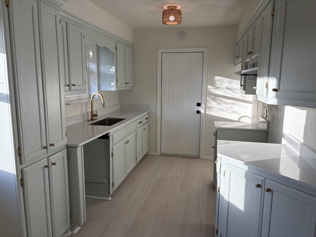 Foto del edificio - 272 Echo Ln