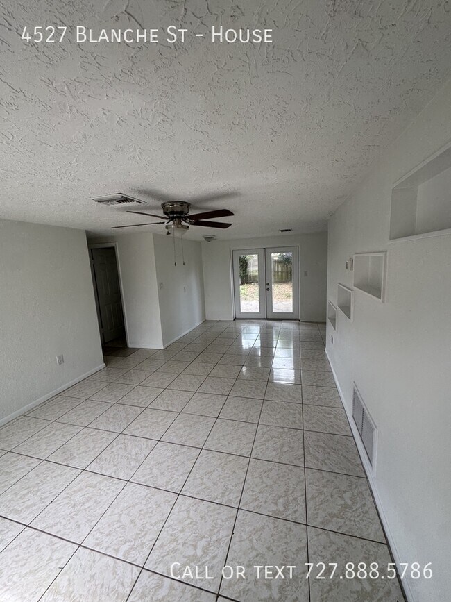 Foto del edificio - 4527 Blanche St