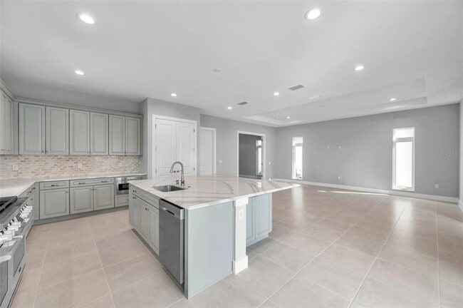 Building Photo - 6023 Cat Claw Ln