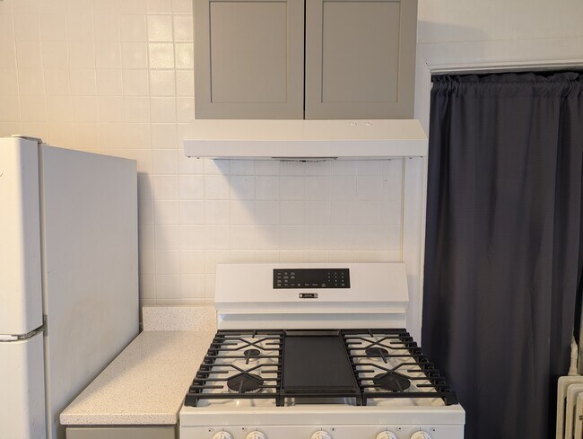 Foto del edificio - 300 Straight Ave NW