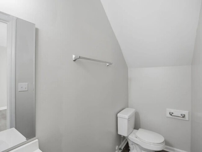 Foto del edificio - 4044 Cedars Pkwy
