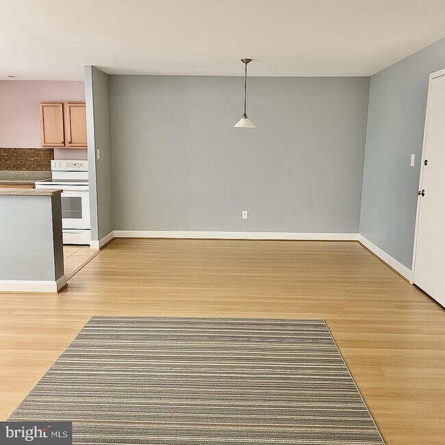 Foto del edificio - 5909 Prince James Dr