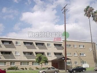 Primary Photo - 13129 Oxnard St