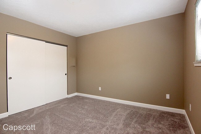 Foto del edificio - 7350 SW Barbur Blvd