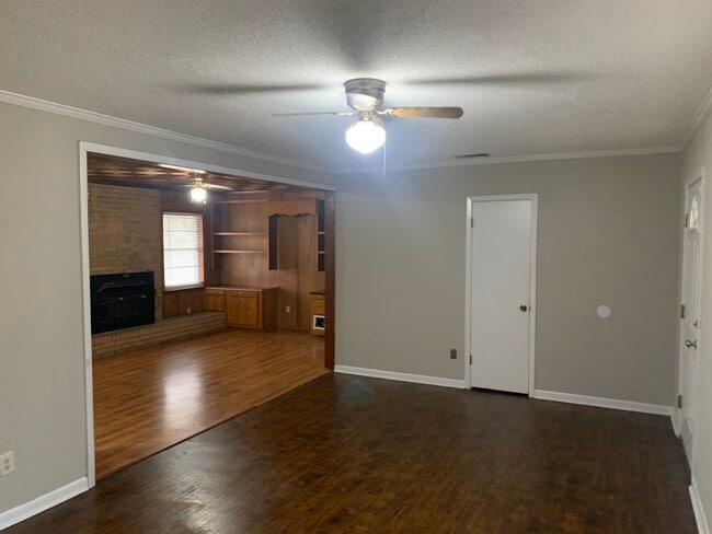 Building Photo - 506 Zetterower Rd