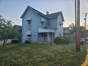 Building Photo - 1704 Broad St