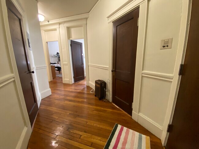 Building Photo - 335 Huntington Ave