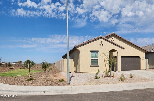 Building Photo - 3658 S 95th Ln