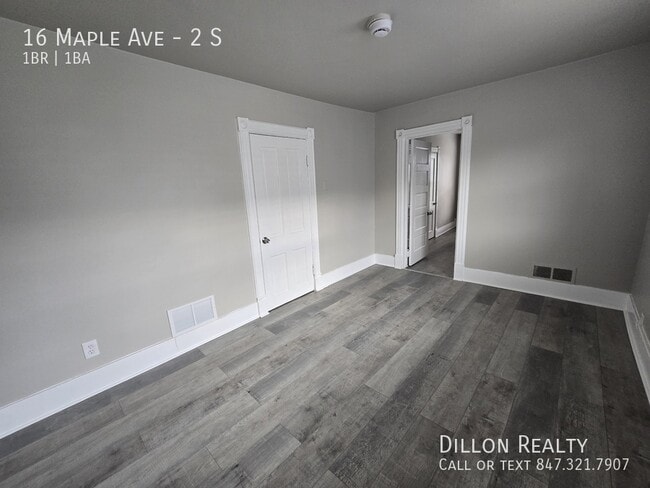 Building Photo - 16 Maple Ave