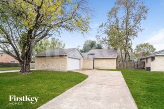 Building Photo - 12703 Enchanted Path Dr