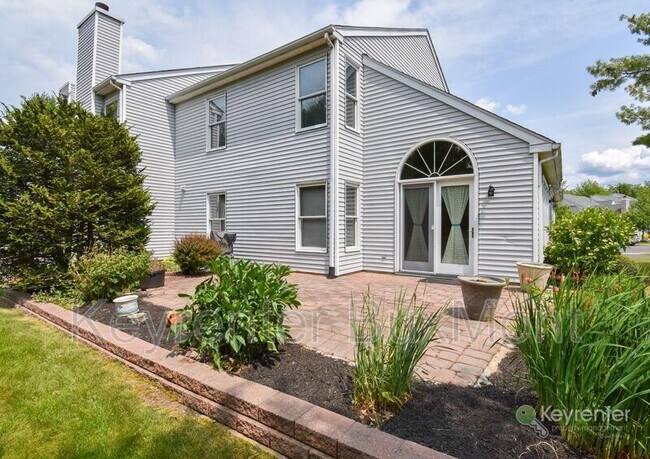 Foto del edificio - 11 Nathan Ct