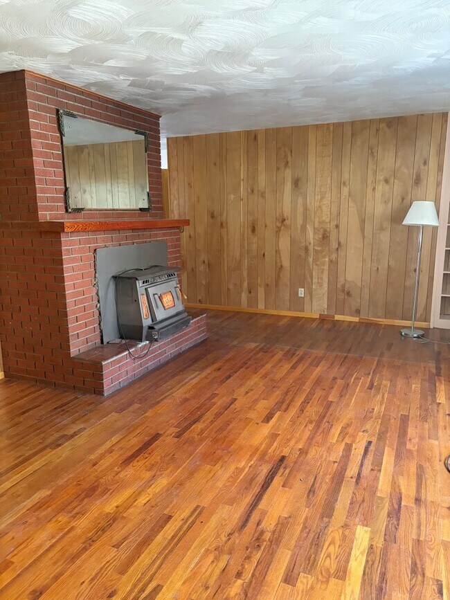Foto del edificio - 3029 River Bend Dr