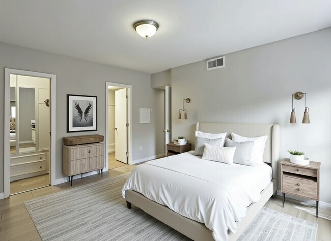 Building Photo - 2822 Briarhurst Dr