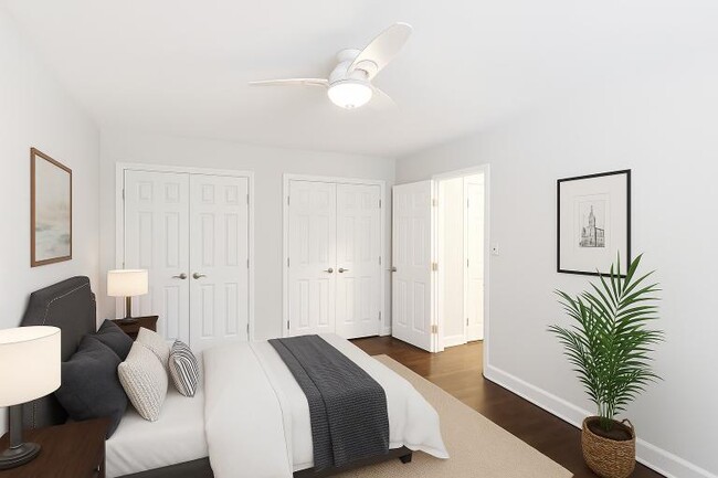 Building Photo - Queens Gardens