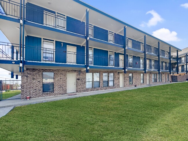 Foto del edificio - 4289 Lac Saint Pierre Dr