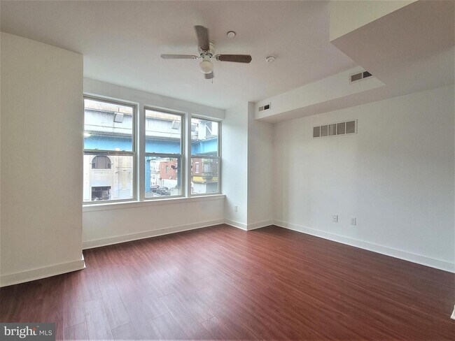 Building Photo - 6022 MARKET St