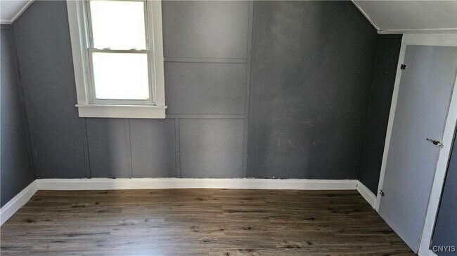 Building Photo - 8486 Button Rd