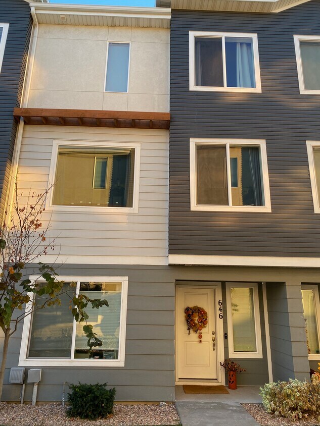 646 W 1475 S, Orem, UT 84058 Townhome Rentals in Orem UT