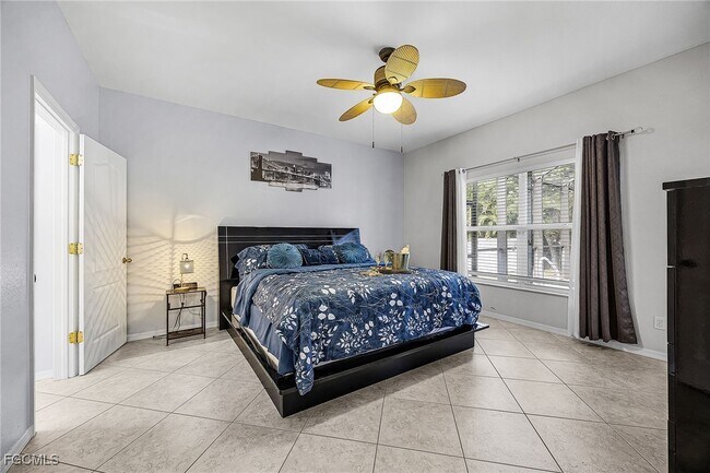 Foto del edificio - 2649 SW 32nd St