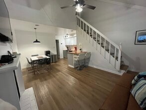 Building Photo - 4917 Charwood Trl NW