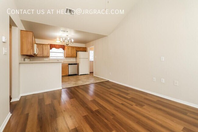 Foto del edificio - 136 Stewart Bend Ct