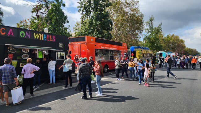 Claremont's Farmers Market - Once a week, 1-2 blocks away - 149 W Green St