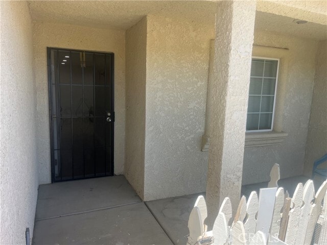 Building Photo - 57470 Crestview Dr