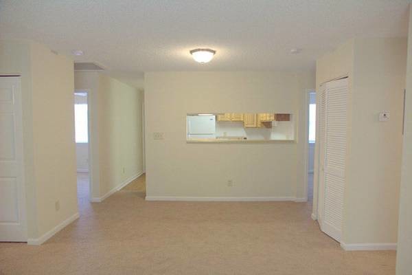 Primary Photo - 394 Oconee St