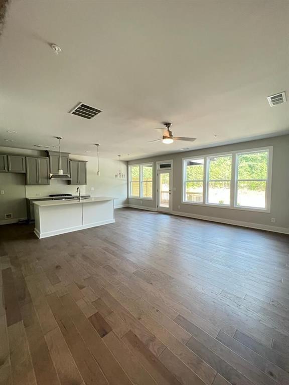 Foto del edificio - 1249 Windmill Pkwy