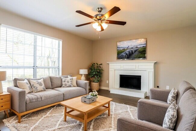 Foto del edificio - 3721 Riverside Pkwy