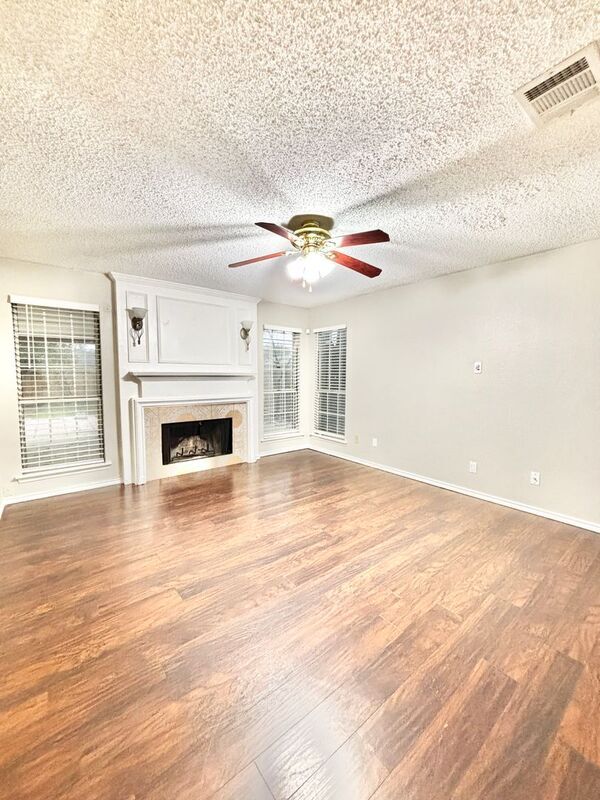 Foto del edificio - 118 Southern Pine Ct