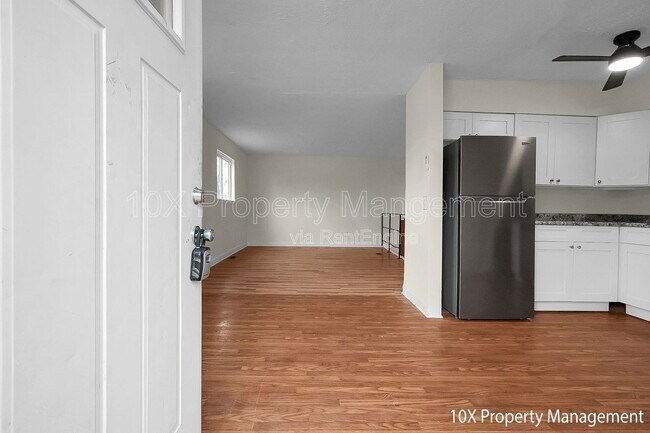 Foto del edificio - 1814 E Maynard Ave