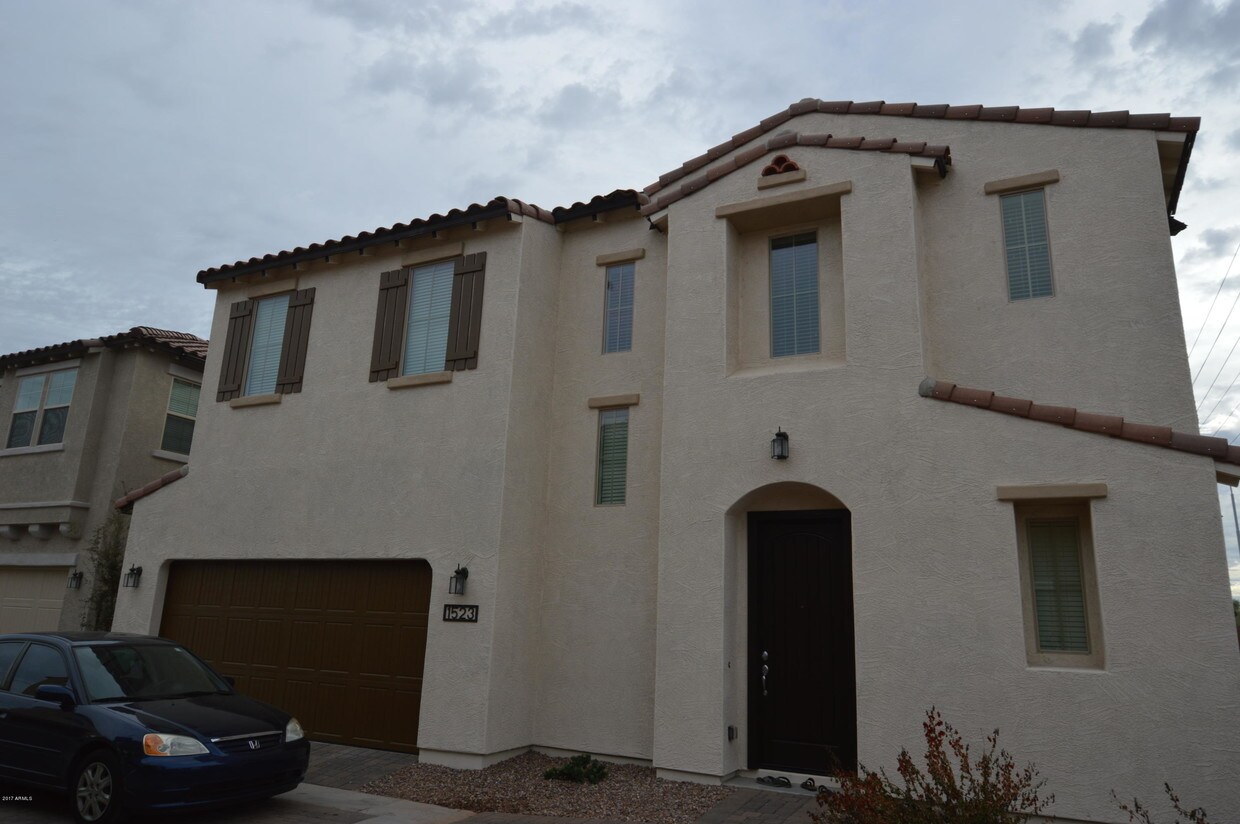 Primary Photo - 1523 W Marlin Dr