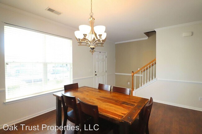 Building Photo - 2 br, 2.5 bath House - 207 Hemingway Circle
