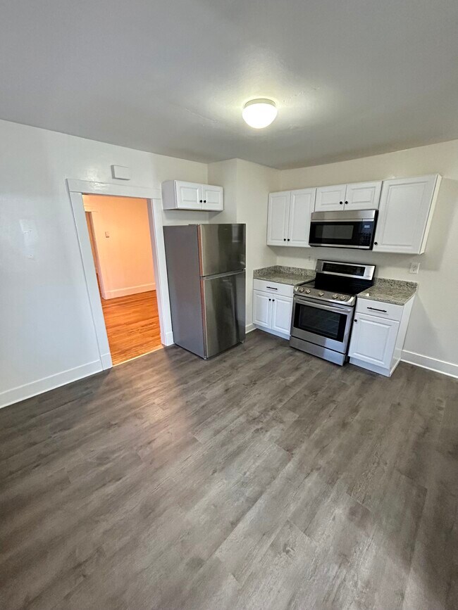 Foto del edificio - 62 Forest St