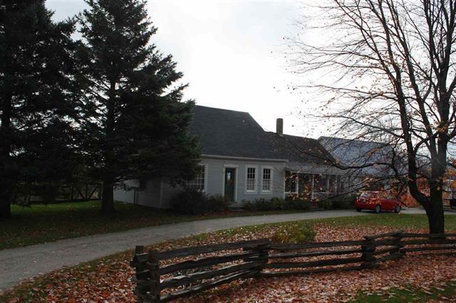 Primary Photo - 2549 Vt Route 5A