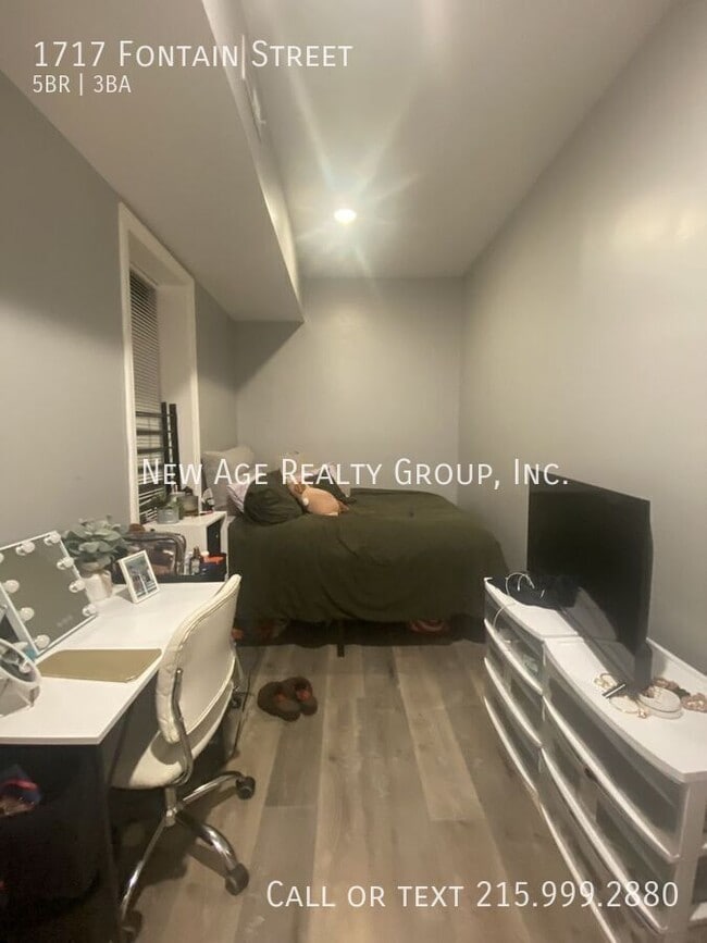 Foto del edificio - 1717 Fontain St