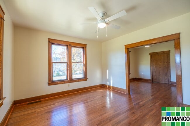 Building Photo - Southern Style Charming 3-Bedroom Farmhouse