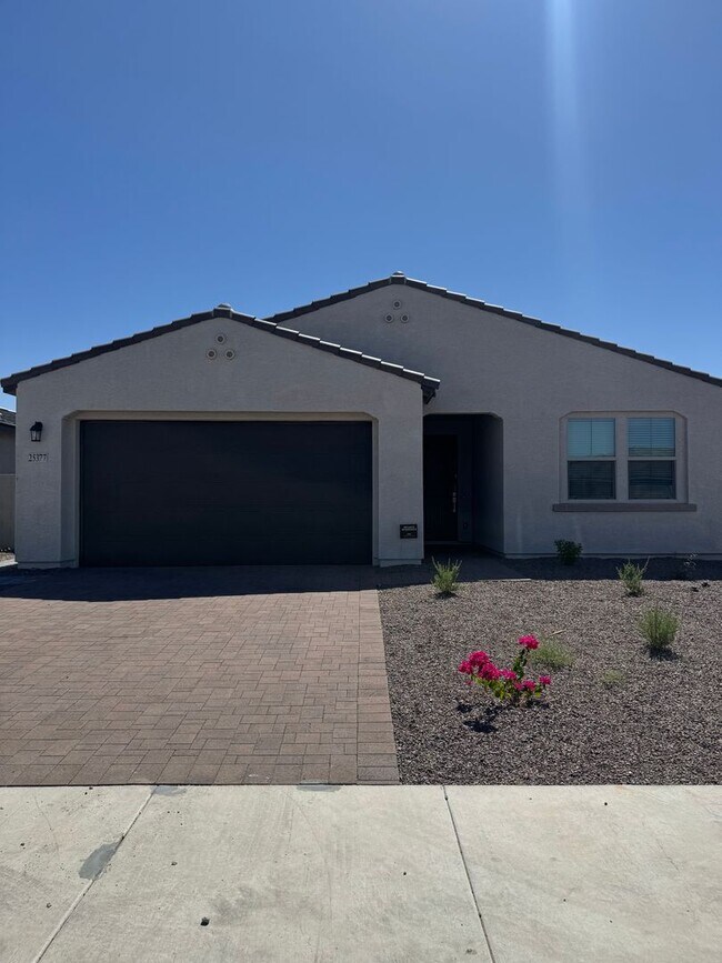 Foto del edificio - BRAND NEW HOME IN ALORAVITA IN PEORIA